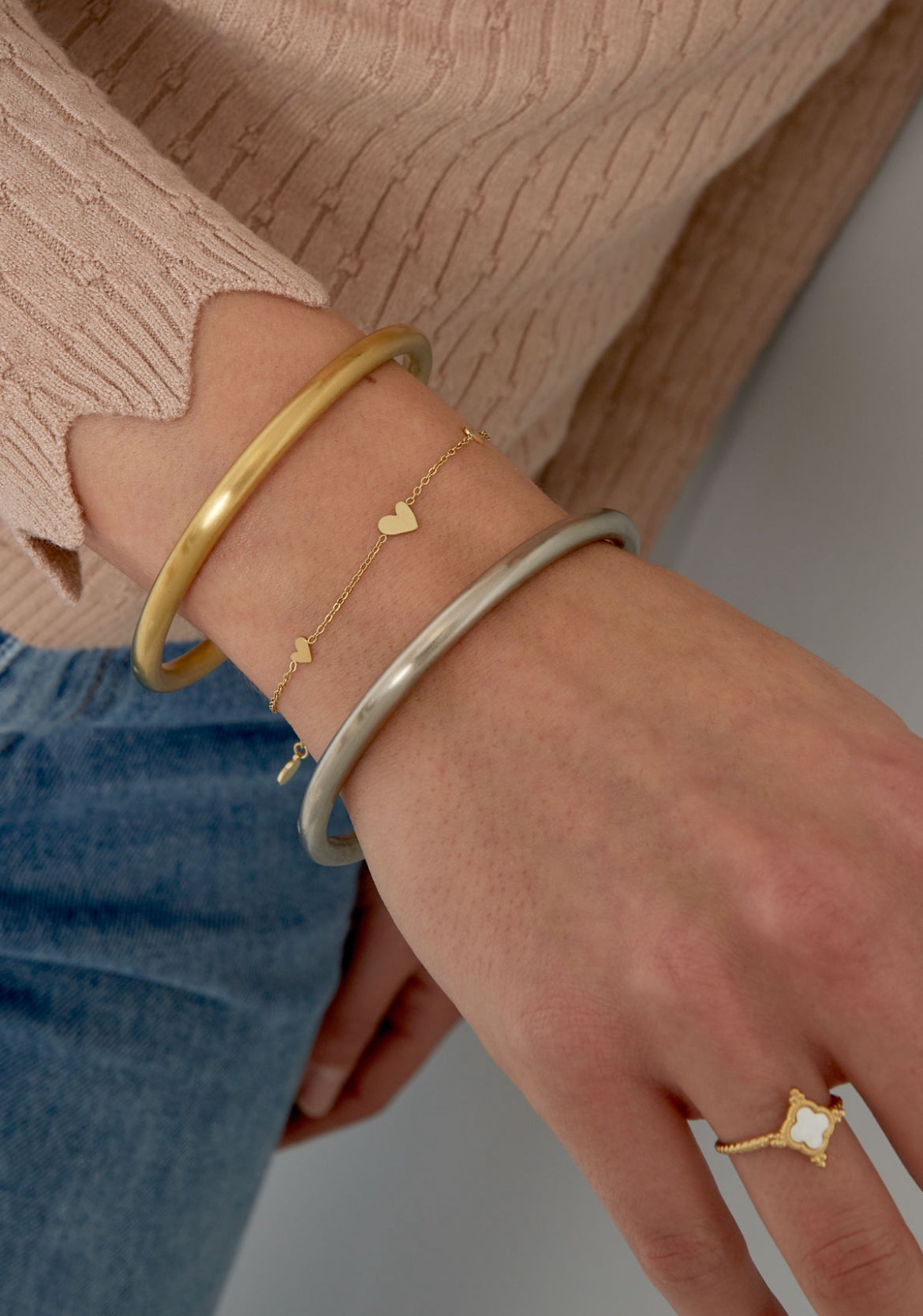 Klassieke armband met hartjes