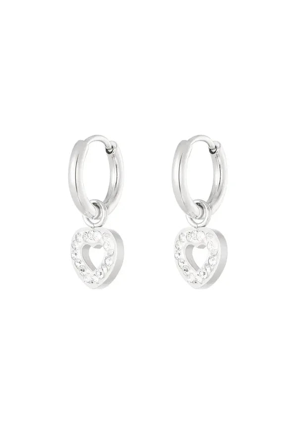 Cute heart earrings